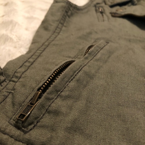 Maurice’s Collared Vest - Picture 5 of 8